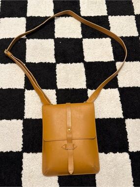 IIIBeCa by Joy Gryson Hudson Street Leather Crossbody